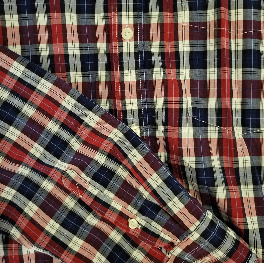 Button down shirt - Picture 2 of 4